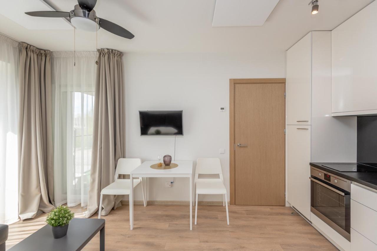 Apartament Maluno Паланга Экстерьер фото